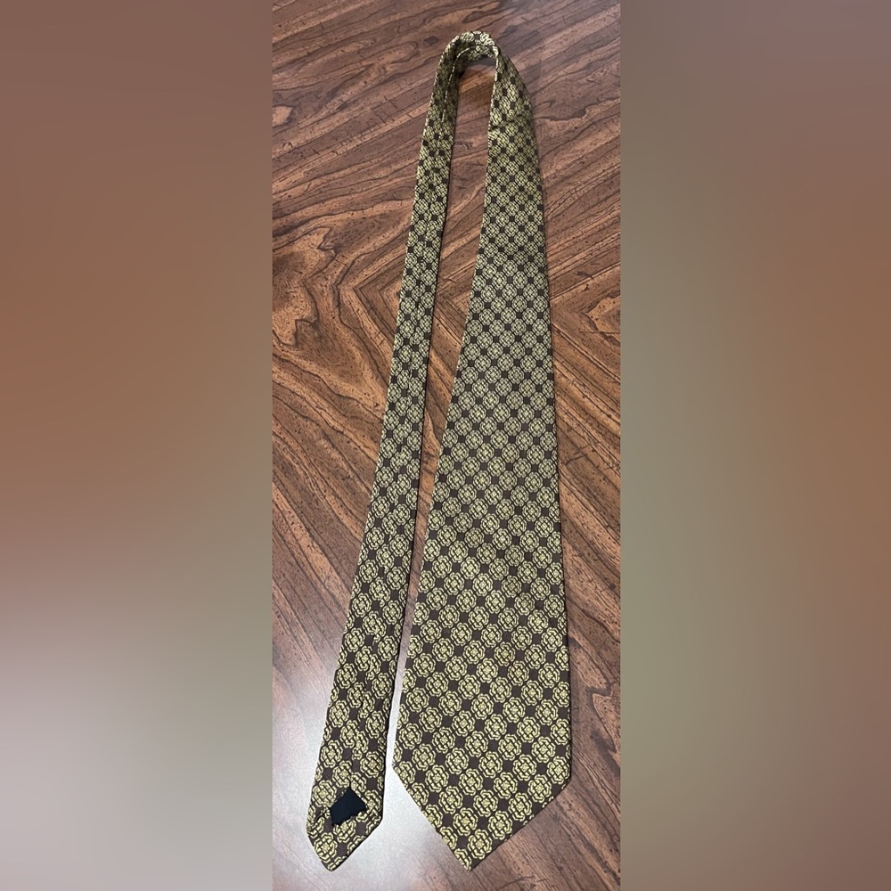 Brown And Gold Geometric Tie